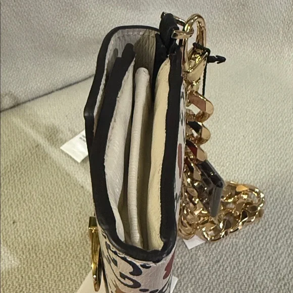 Gucci Limited Edition Leather Sylvie Valentines Day Wallet w/After Market Chain - Picture 12 of 14